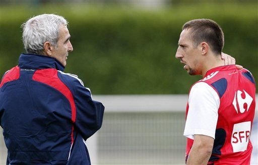 Mundial: Domenech desmiente entredicho con Henry