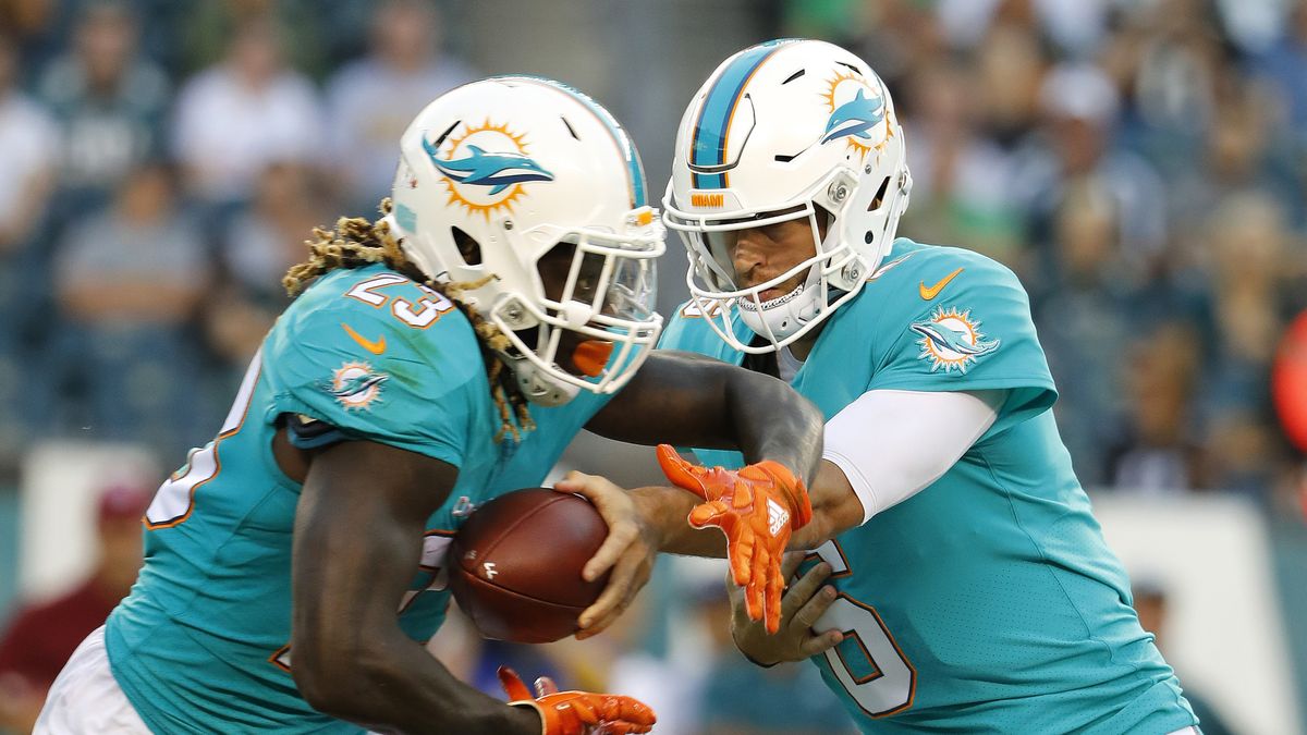 Dolphins-Bucs, pospuesto al 19 de noviembre, por Irma