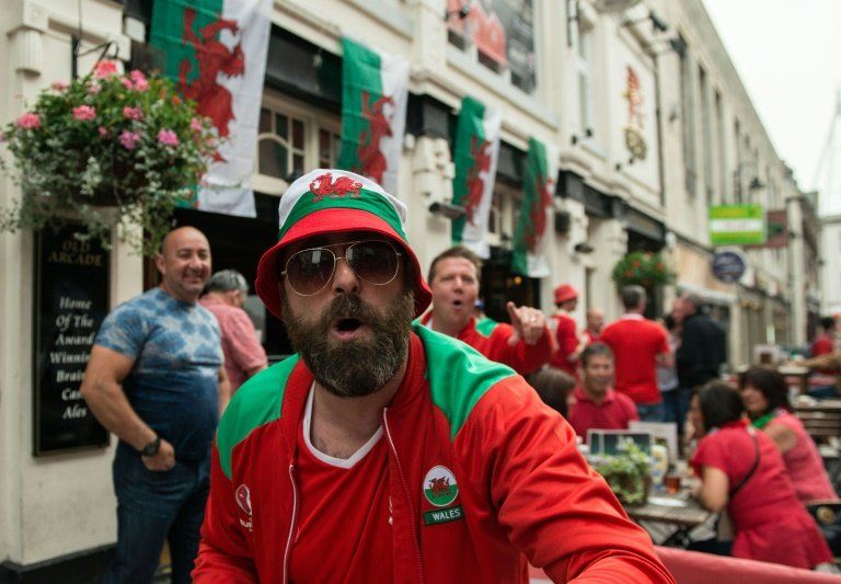 Cardiff en llamas ante una semifinal histórica de Eurocopa