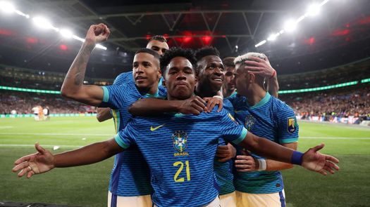 Endrick le da la victoria a Brasil sobre Inglaterra en el estreno de Dorival