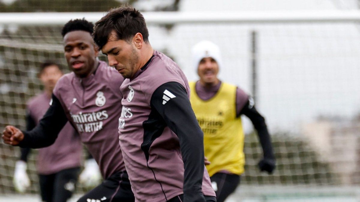 Real Madrid vuelve con trabajo físico y pendientes de Franco Mastantuono Real Madrid vuelve con trabajo físico y pendientes de Franco Mastantuono