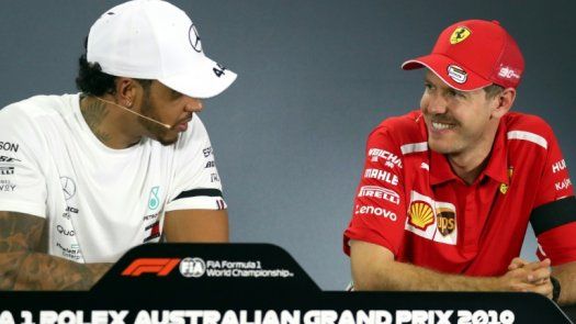 Hamilton y Mercedes se hacen con la primera pole de la temporada