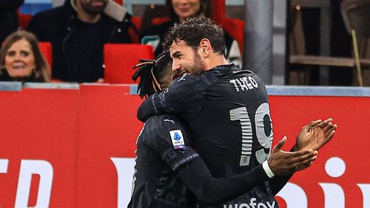 AC Milan gana al Napoli y sigue en el podio de la Serie A
