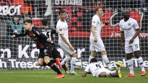Leverkusen aplasta a Fráncfort y acaricia Liga de Campeones