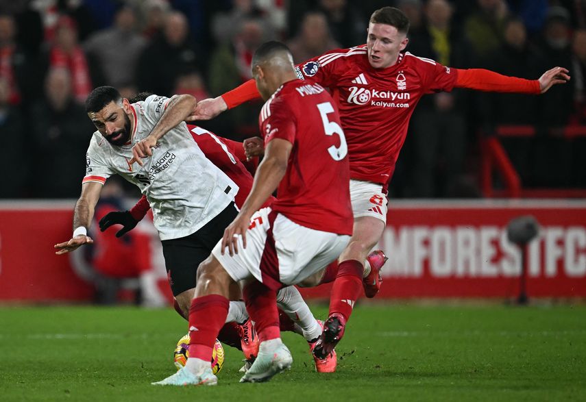 Nottingham Forest le quita puntos al Liverpool en la jornada 21