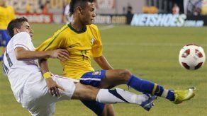 Santos podrí­a denunciar al Chelsea ante la FIFA por Neymar