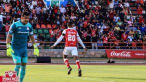 Roberto Nurse anota y ya es el máximo goleador de Mineros en México