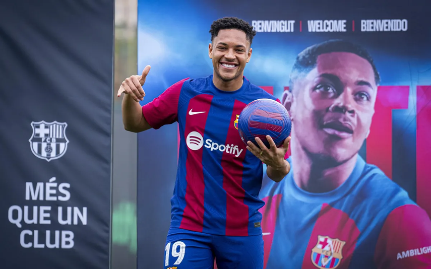 Vitor Roque fue presentado como jugador del FC Barcelona&nbsp;