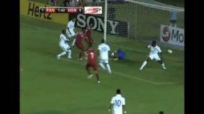Panamá le gana a Honduras con goles de Tejada y Blas Pérez