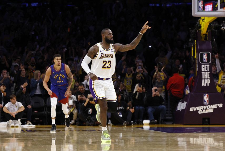 NBA: LeBron James rompe su propio récord de puntos anotados
