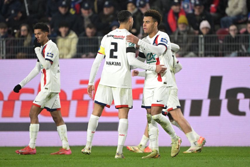 PSG golea al Saint-Brieuc y clasifica a las semifinales de la Copa de Francia