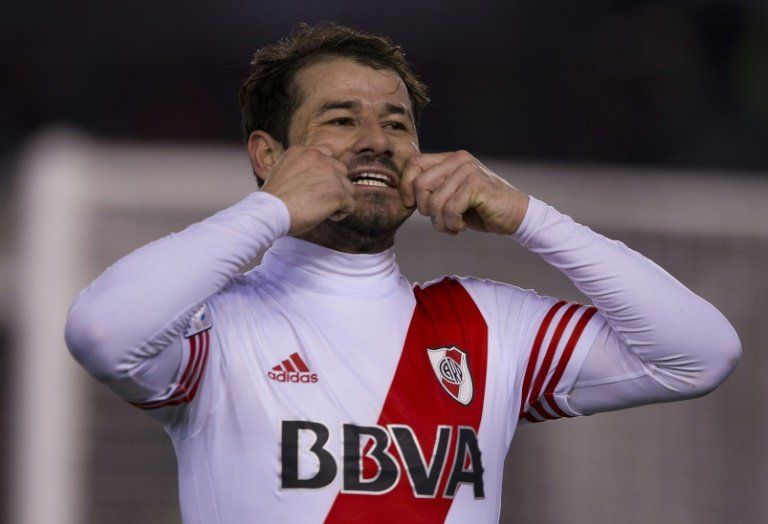 Uruguayo Mora abandona River, flamante campeón de la Libertadores