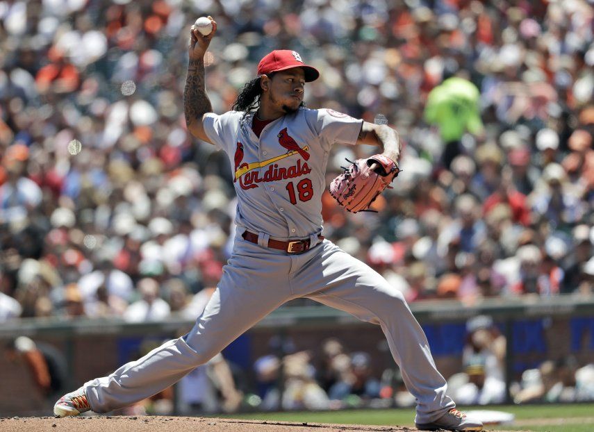 Martínez y Cardenales derrotan 3-2 a Gigantes