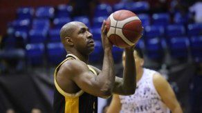 Los Correcaminos de Colón siguen líderes en la LPB