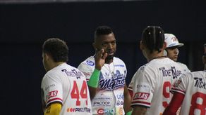 Béisbol Mayor 2025: Metro le gana a Coclé en el Rod Carew