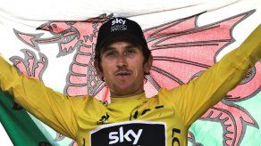 Thomas dice que su vida está patas arriba tras ganar el Tour