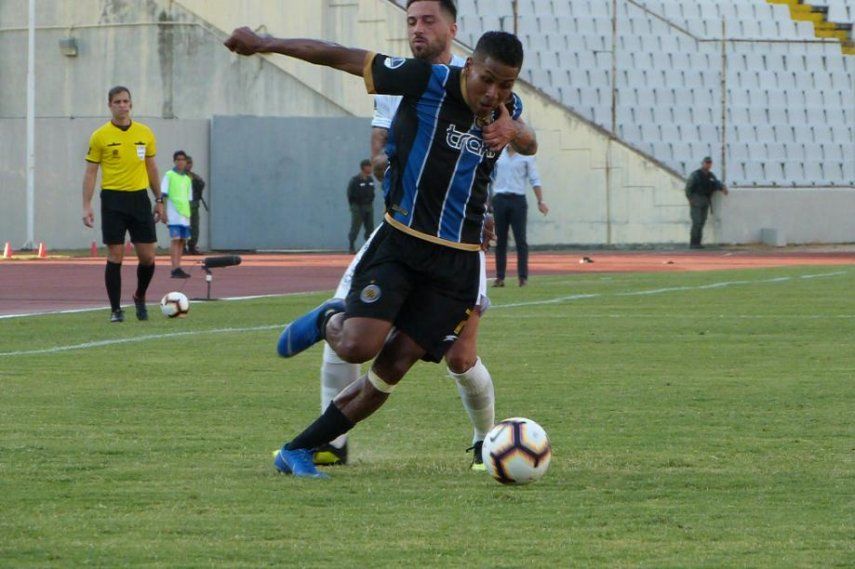 Miguel Camargo dio asistencia en victoria de Mineros en Copa Sudamericana