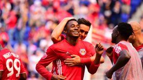Amir Murillo marca su tercer gol con Red Bulls en la MLS; Fidel Escobar anota con el filial