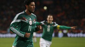 Doblete de Vela en su regreso con México