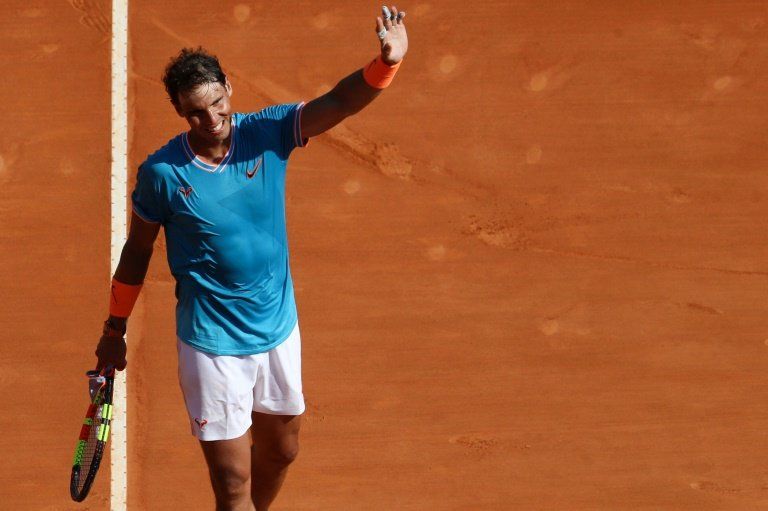 Nadal arrolla a Bautista en su arranque en Montecarlo
