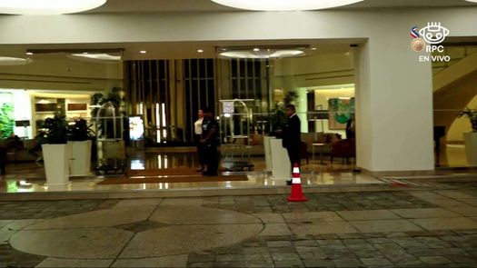 ¡DE NO CREER! Encapuchados cierran ruta de acceso de la Selección de Panamá ¡DE NO CREER! Encapuchados cierran ruta de acceso de la Selección de Panamá