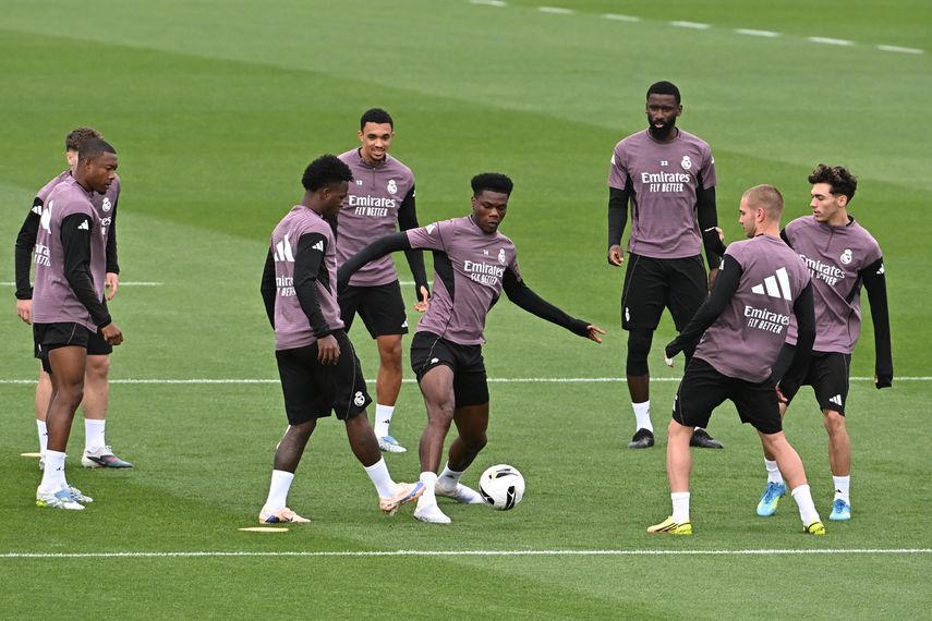 Aurelien Tchouaméni confirmado para el clásico FC Barcelona vs Real Madrid