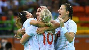 España perdió con Noruega mientras que Brasil se pasea ante Rumanía en balonmano