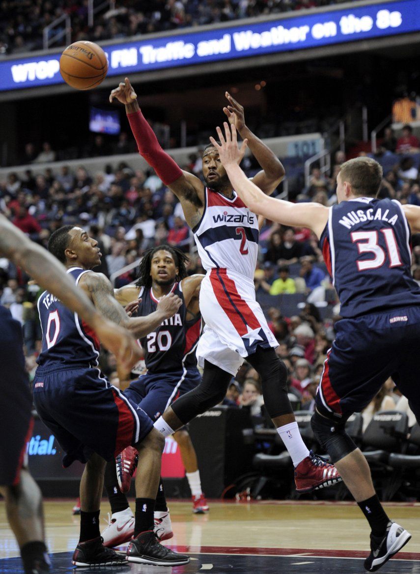 Wall y Wizards se imponen a Hawks