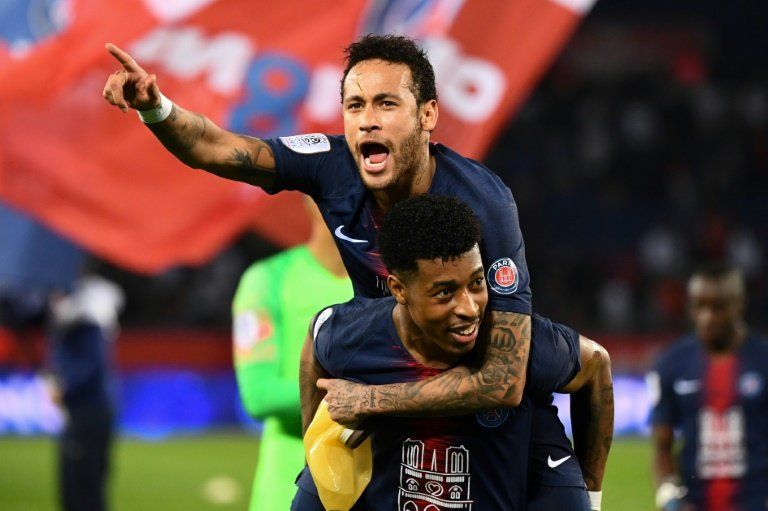 París SG logra su octava liga francesa en el regreso de Neymar