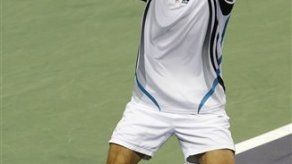 Davydenko vence a Nadal en la final de Shanghai