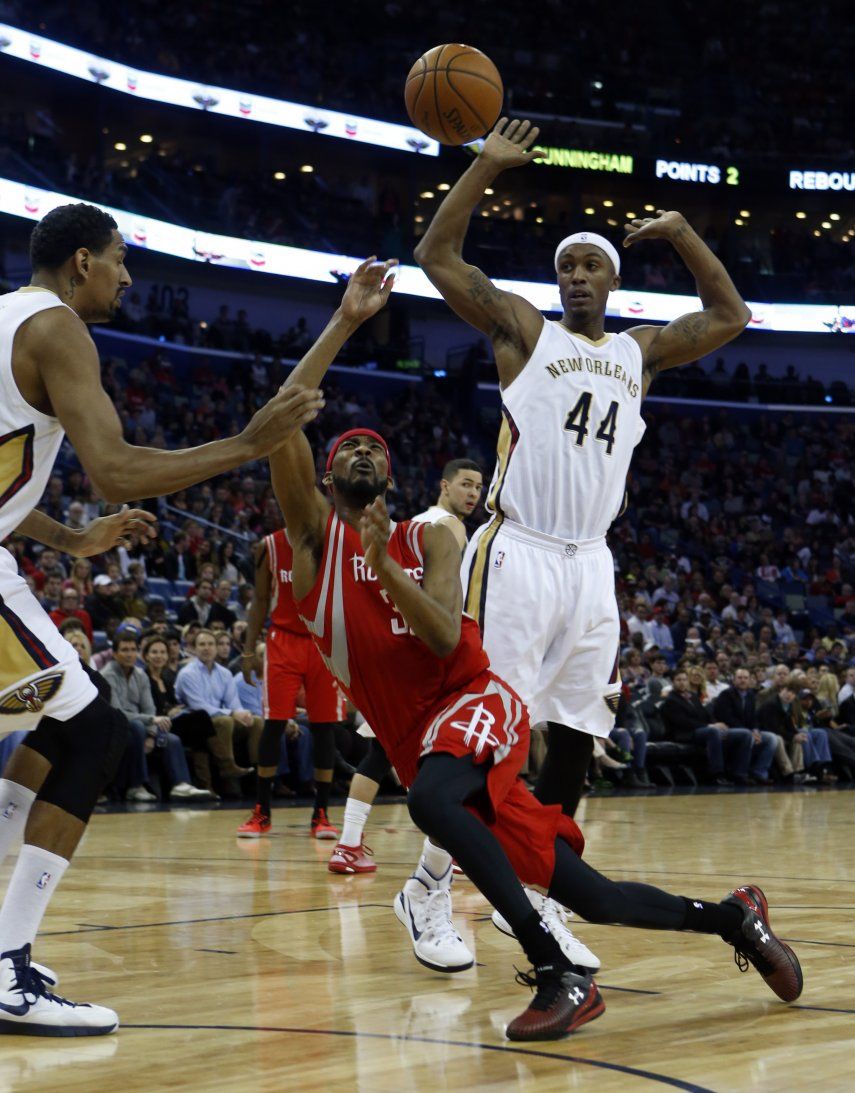 Pelicans supera con facilidad a los Rockets