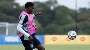 Selección de Panamá: José Córdoba habla de su admiración hacia Fidel Escobar