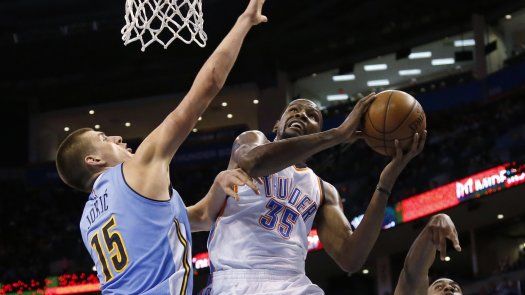 Thunder vuelve a una apretada contienda en el Oeste