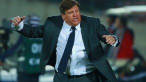 Dos periodistas mexicanos agredidos por Miguel Herrera y su hija