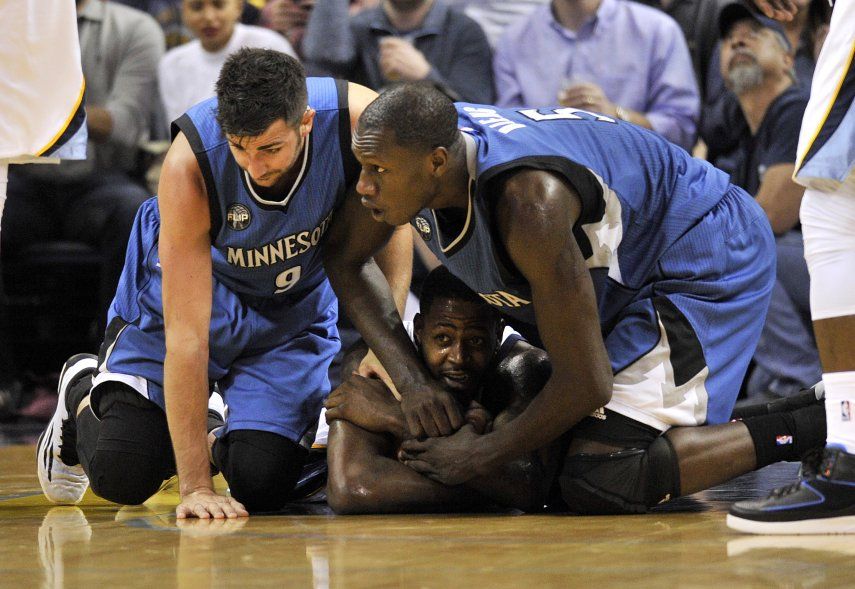 LaVine, Towns y Wolves se imponen a diezmados Grizzlies
