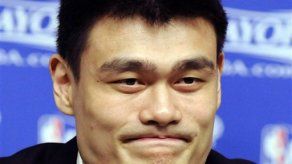 Yao Ming se retira del baloncesto