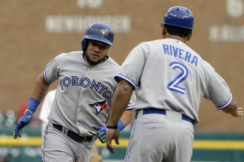 Melky pega 3 hits y Azulejos ganan