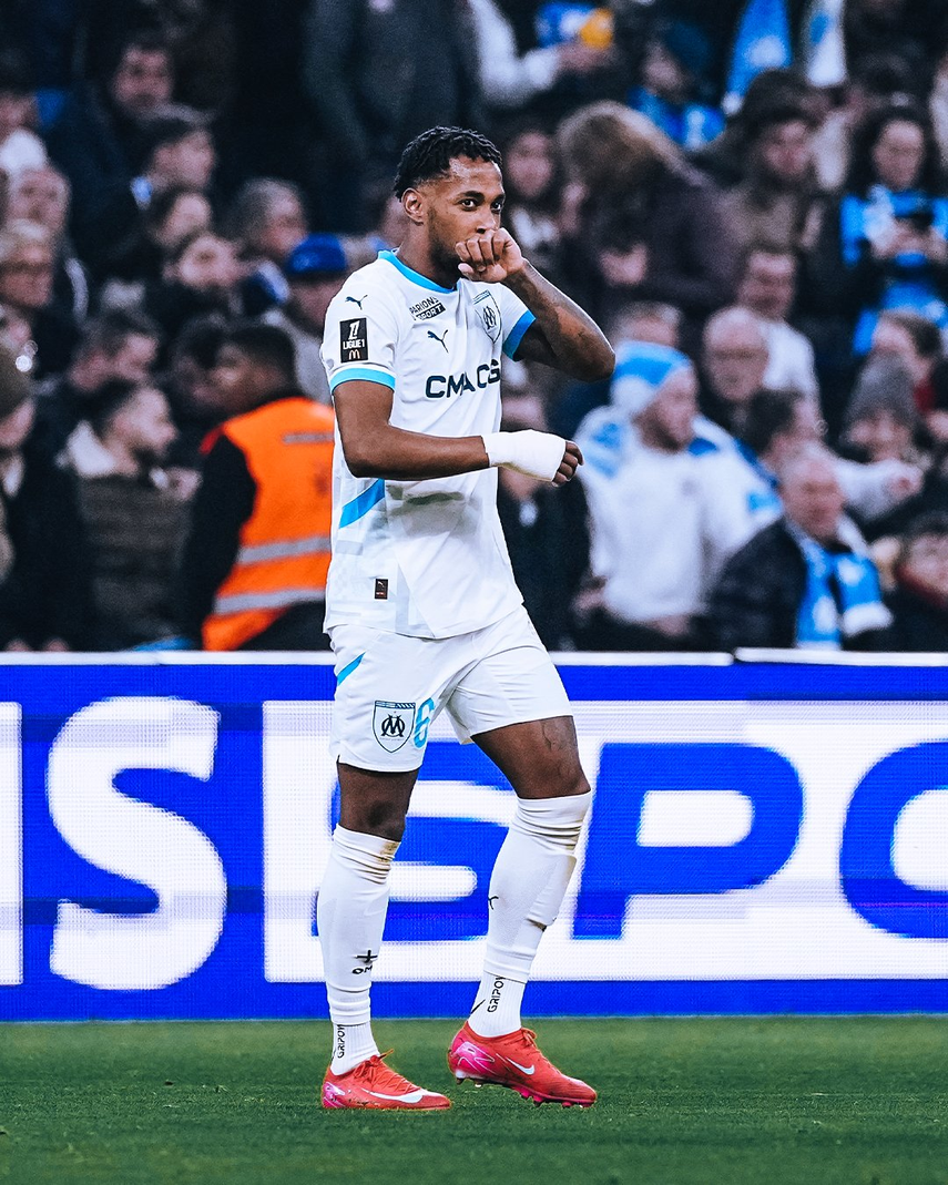 Números de Michael Amir Murillo vs Saint-Étienne