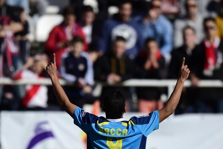 Bacca da la victoria al Sevilla ante el Rayo Vallecano 1-0