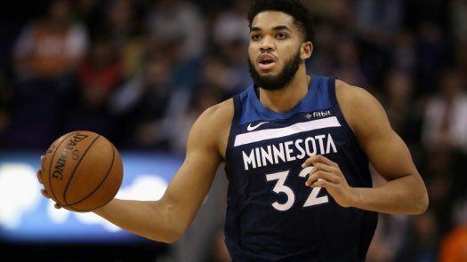 Towns, duda en los Timberwolves tras accidente automovilístico