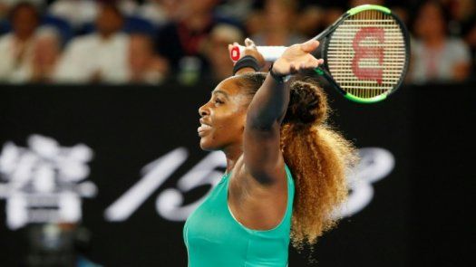 Serena pasa con facilidad a tercera ronda