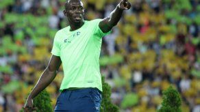Bolt gana los 100 metros en Ostrava sin brillar con 10.06