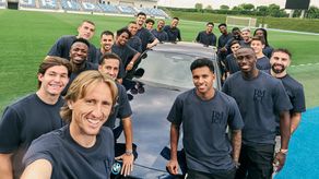 Plantilla del Real Madrid recibió los autos oficiales de BMW