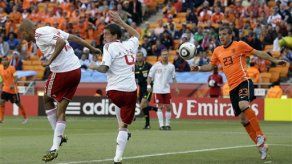 Mundial: FIFA decide que el autogol danés fue de Agger