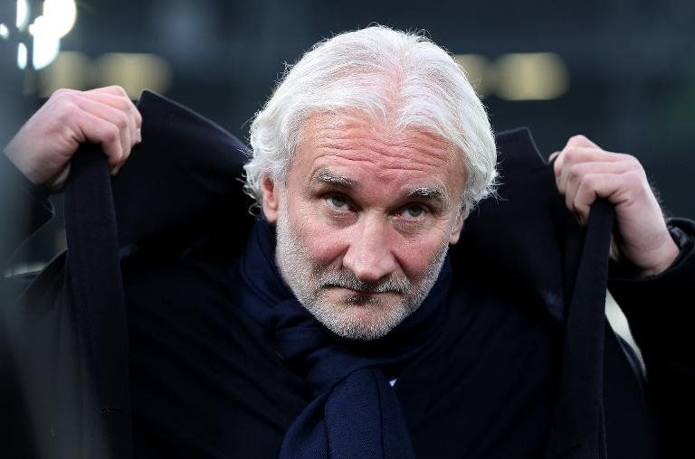 Entrenador del Bayer Leverkusen ve imposible alcanzar al Bayern