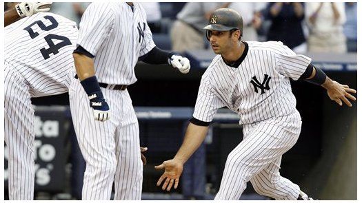 Posada conecta otro grand slam y Yanquis vencen 9-5 a Astros