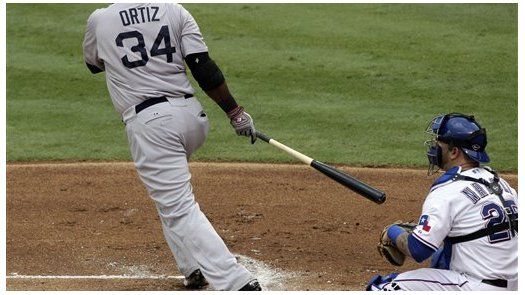 Ortiz brilla en su regreso y Boston es lí­der divisional