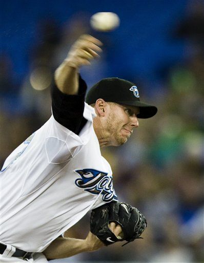 MLB: Azulejos 6, Angelinos 4; Halladay llega a 9 victorias