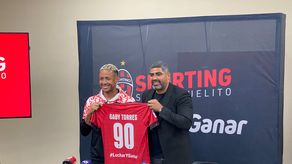 Gabriel Torres es presentado como nuevo refuerzo del Sporting San Miguelito