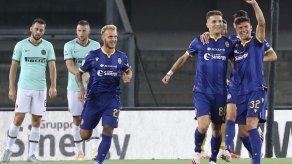 Inter concede un gol al final y empata con Hellas Verona